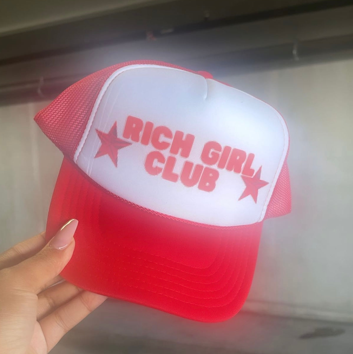 RICH GIRL CLUB